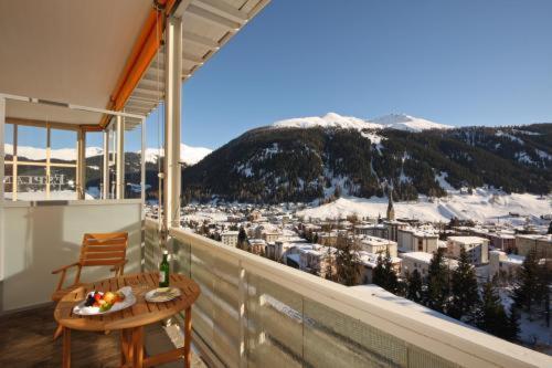 Esplanade Swiss Quality Hotel Давос Стая снимка