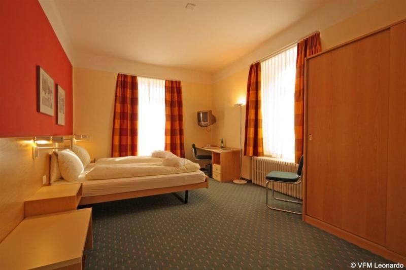 Esplanade Swiss Quality Hotel Давос Стая снимка
